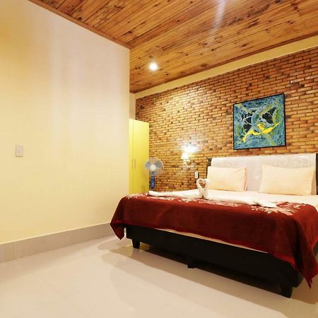 Tuk Tuk Timbul Bungalows Zimmer foto
